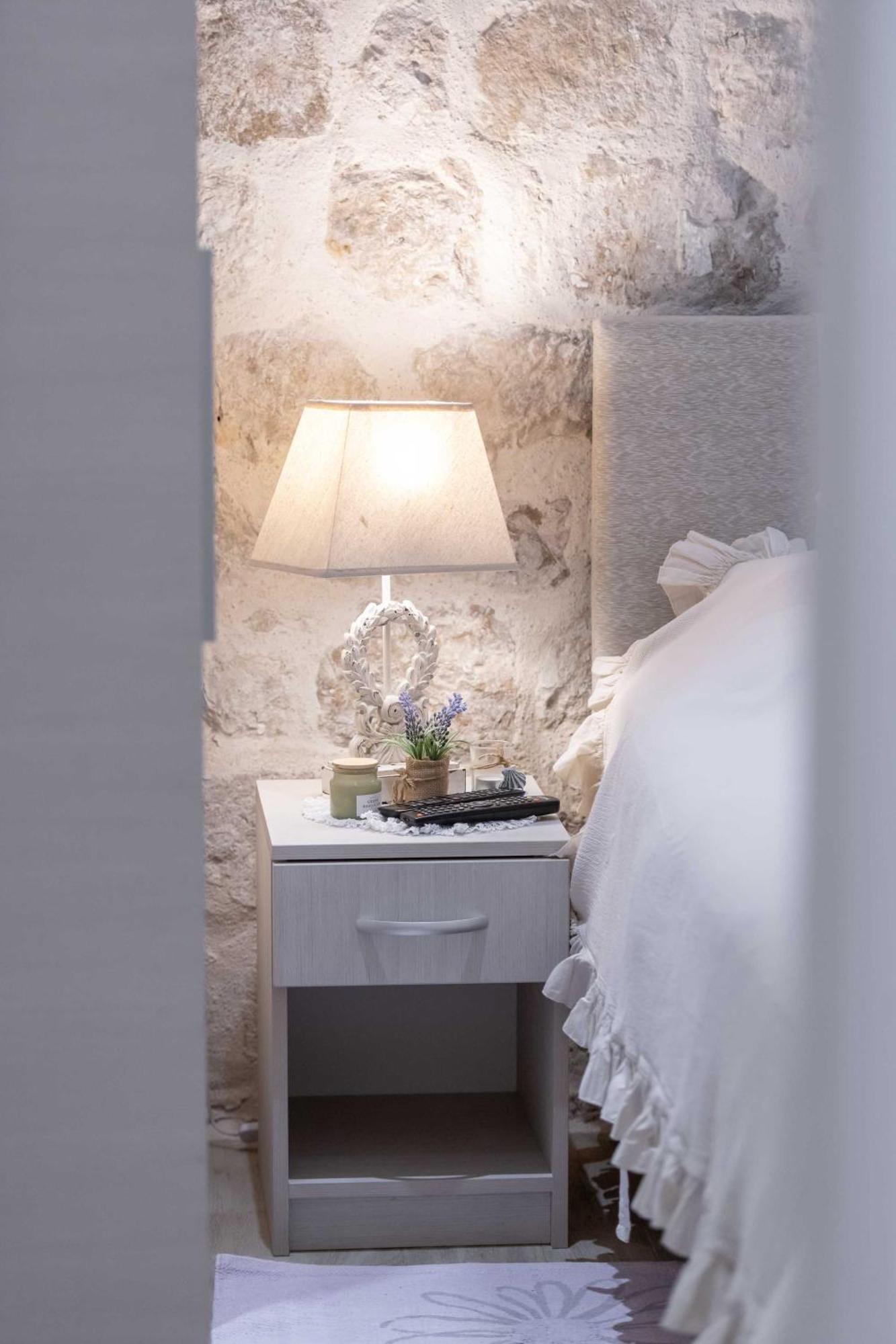 L & L Old Town Apartments Dubrovnik Oda fotoğraf