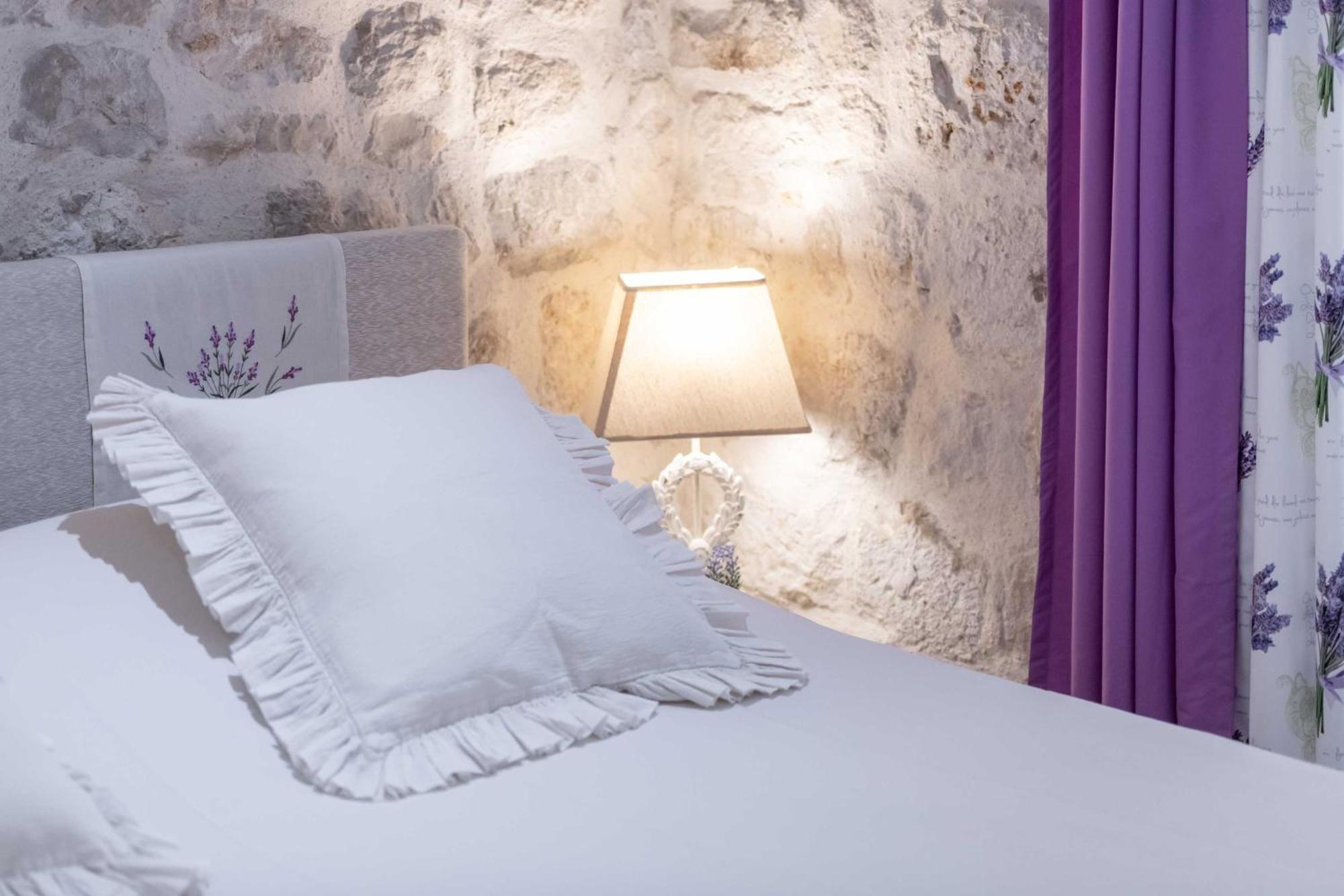 L & L Old Town Apartments Dubrovnik Oda fotoğraf